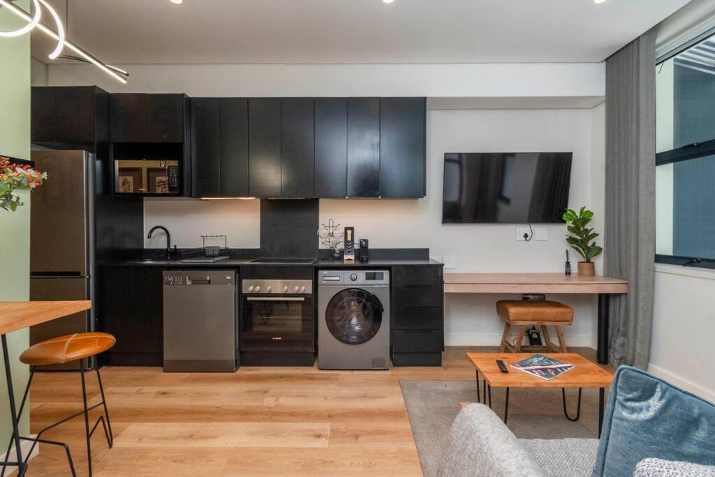 Charming One Bedroom Apartment